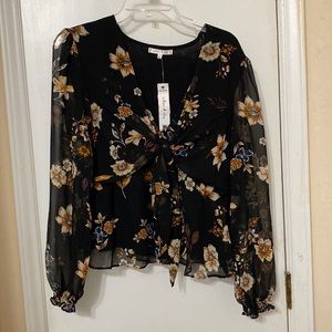 Willow & Clay Alexa Floral Print Tie Front Top XL NWT